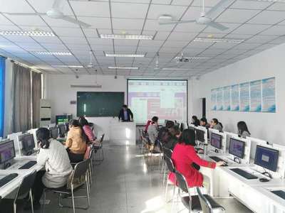 合肥軒昂教育咨詢來校開展跨境電商師資培訓(xùn) 推動(dòng)電子商務(wù)信息咨詢發(fā)展