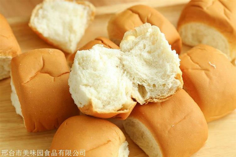 邢臺市美味園食品 產(chǎn)品展廳 >散裝手撕老面包